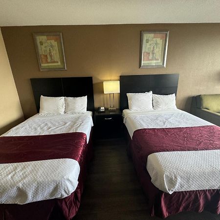 Rodeway Inn ブッシュネル  エクステリア 写真
